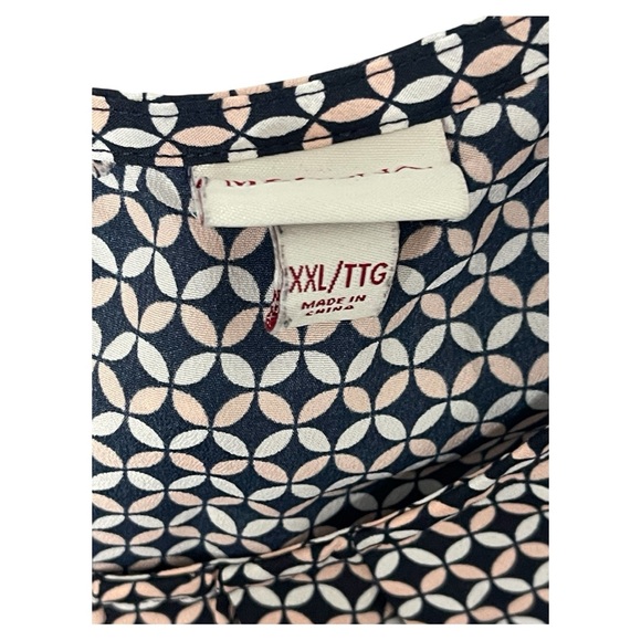 Merona Black and White Geometric Sleeveless Blouse - Picture 3 of 4